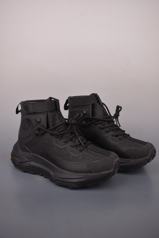 TNF Summit Series Fastpack GORE-TEX® Boots "Triple Black"